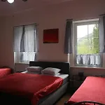 Lestarka Apartament *