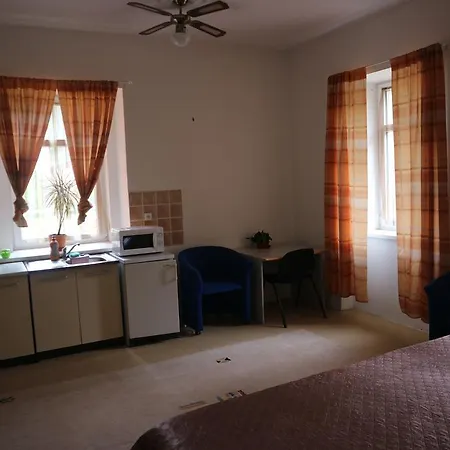 Апартаменты Lestarka *