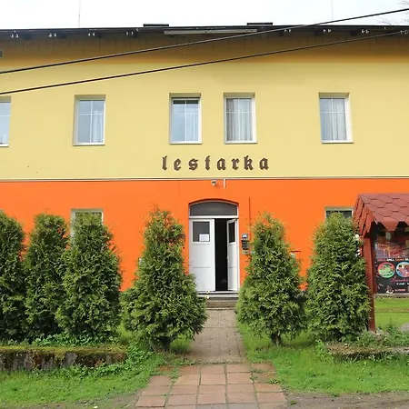 Апартаменты Lestarka *