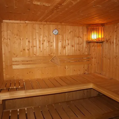 Lestarka Корженов